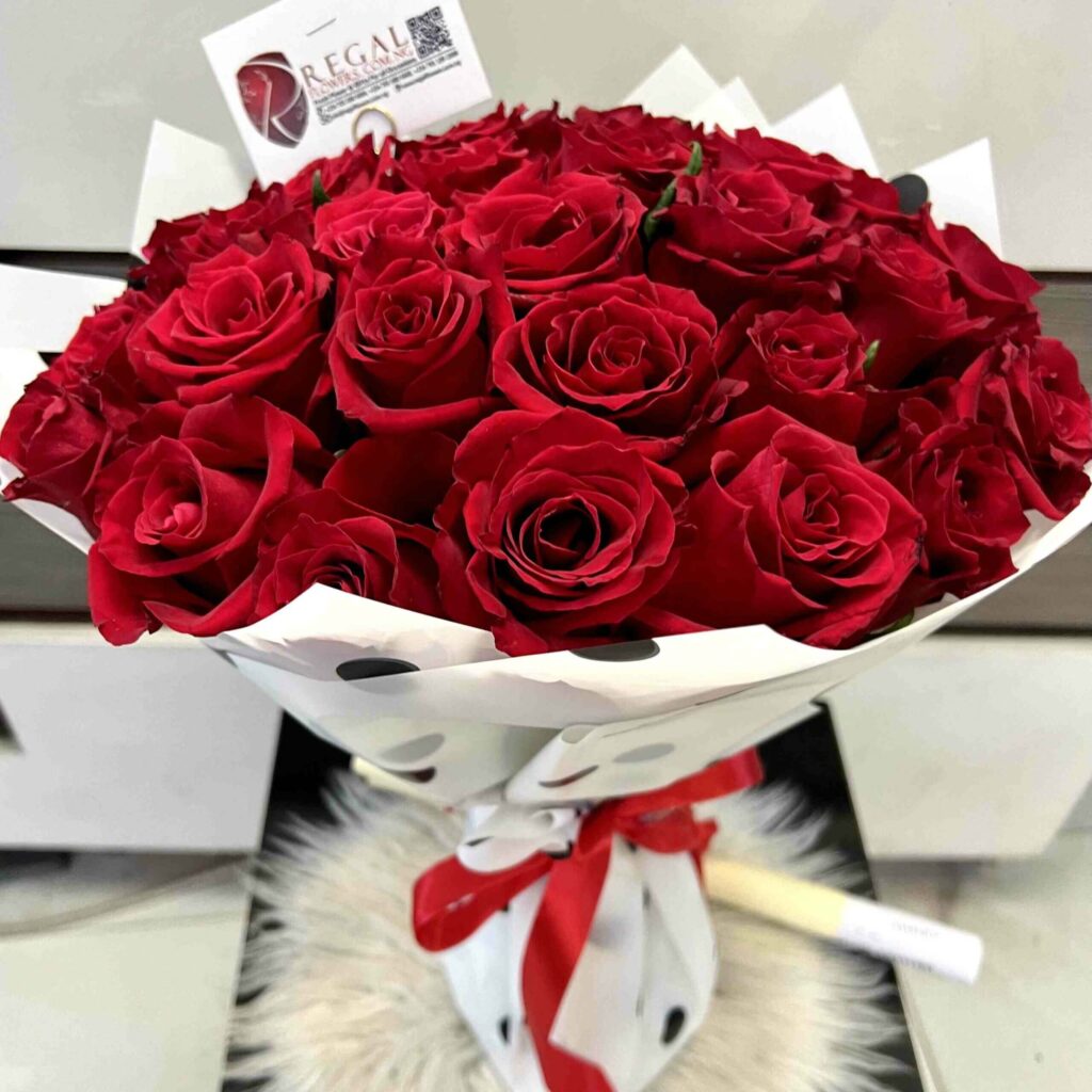 Artificial Red Rose Bouquets